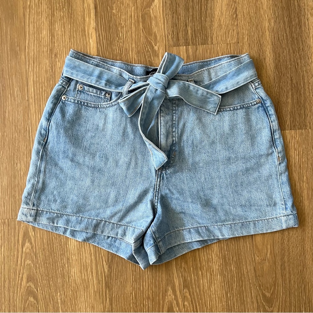 Like New! Banana Republic Jean Shorts